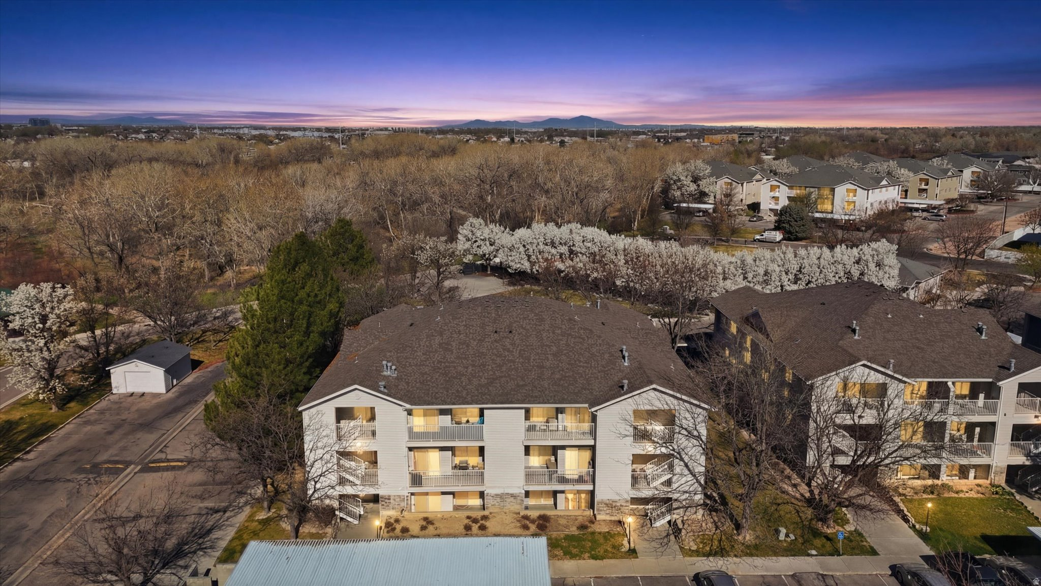 RIVER RUN - Residential