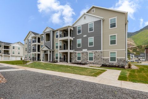 Condo For Sale - 4662 S Poplar Way #Q303<br/> Mapleton, UT 84664