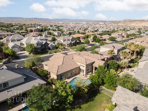 Tiny photo for 2461 E LAGRASSE CIR, Saint George, UT 84790 (MLS # 2158673)