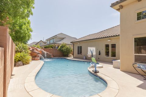 Tiny photo for 2461 E LAGRASSE CIR, Saint George, UT 84790 (MLS # 2158673)