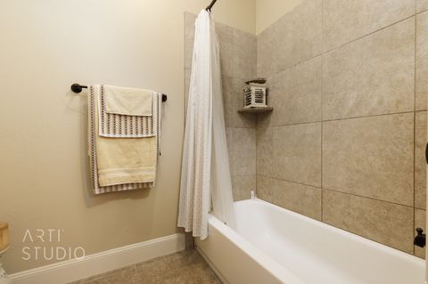 Tiny photo for 2461 E LAGRASSE CIR, Saint George, UT 84790 (MLS # 2158673)