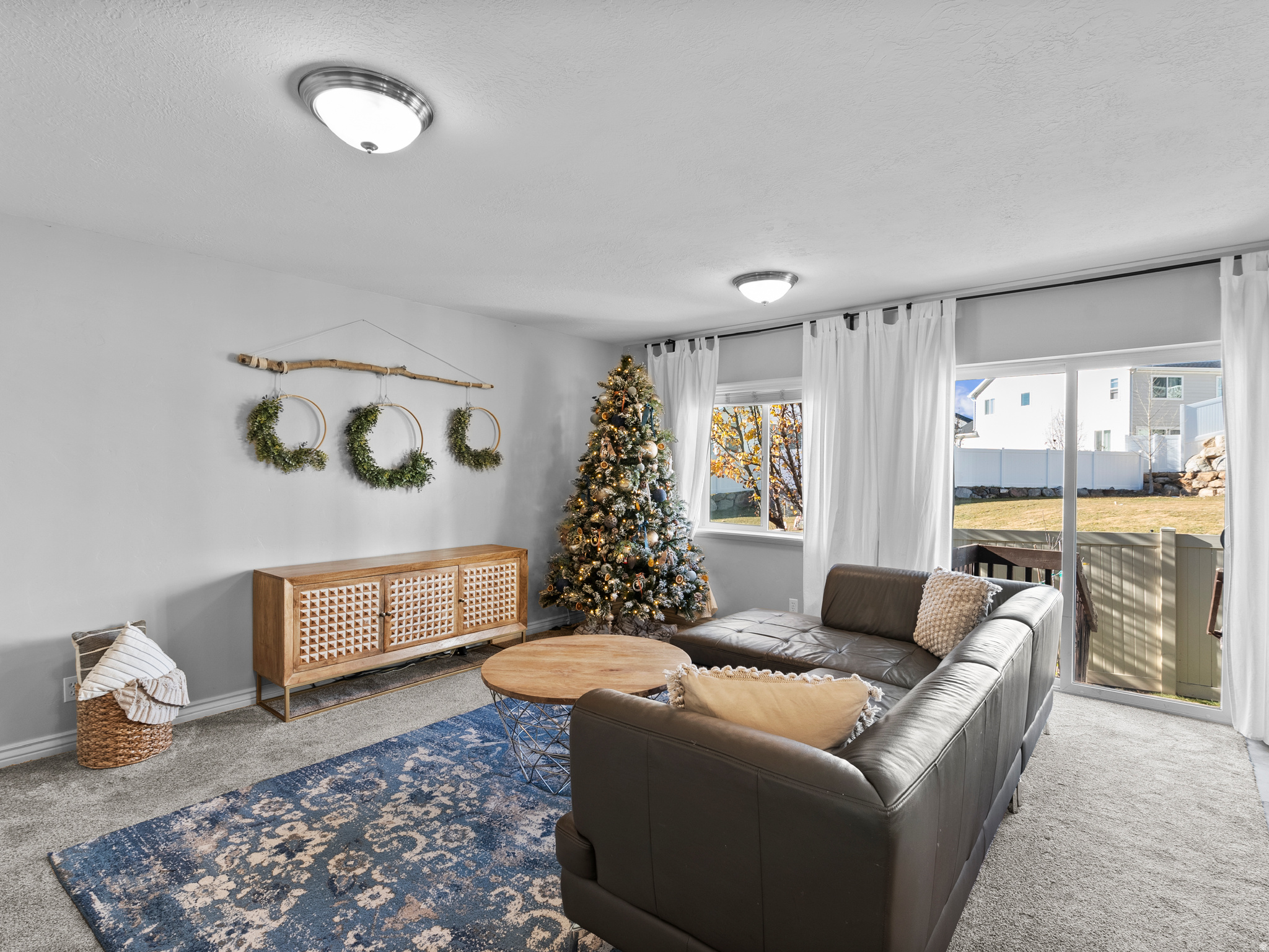 SARATOGA CHASE - Residential Income