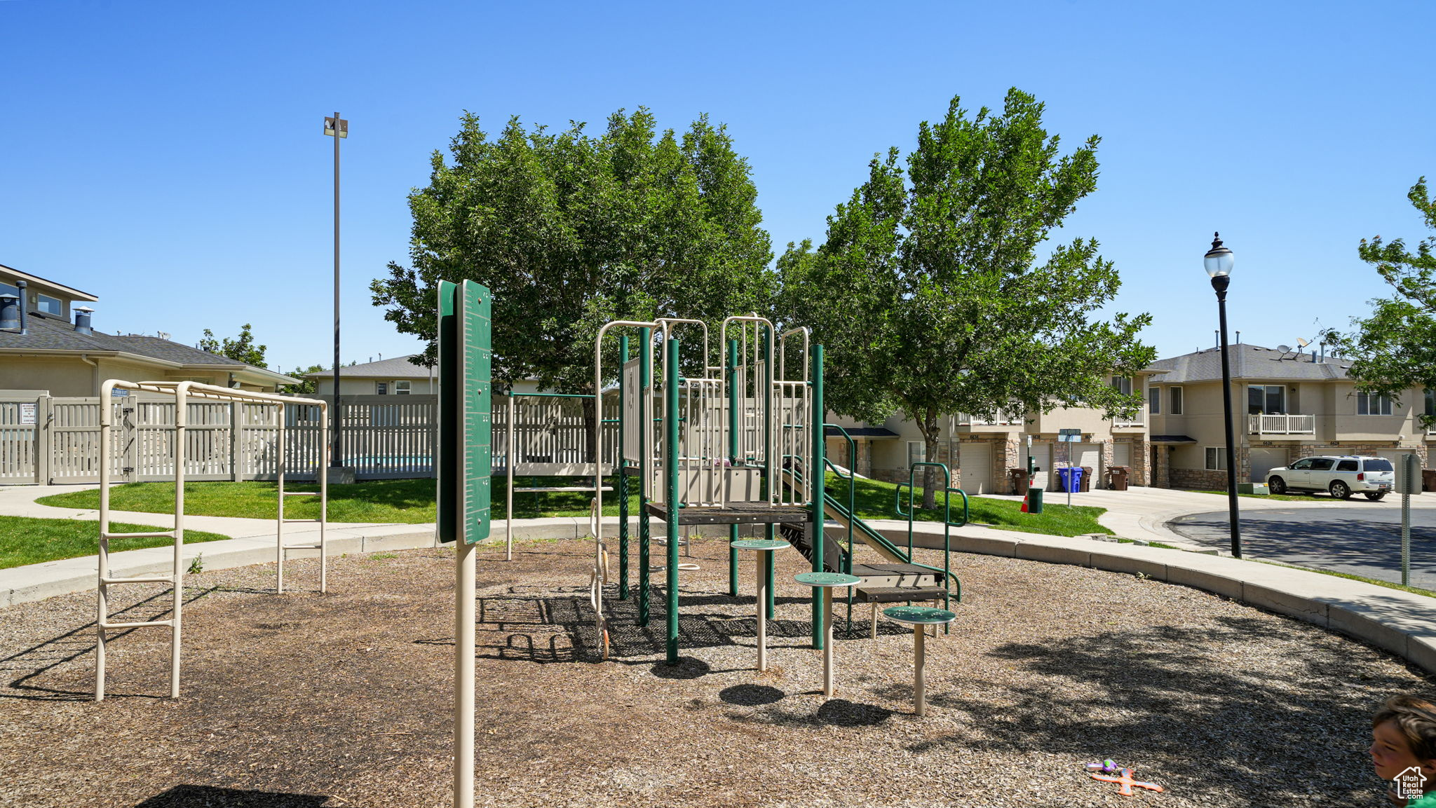 IVY SPRINGS - Residential