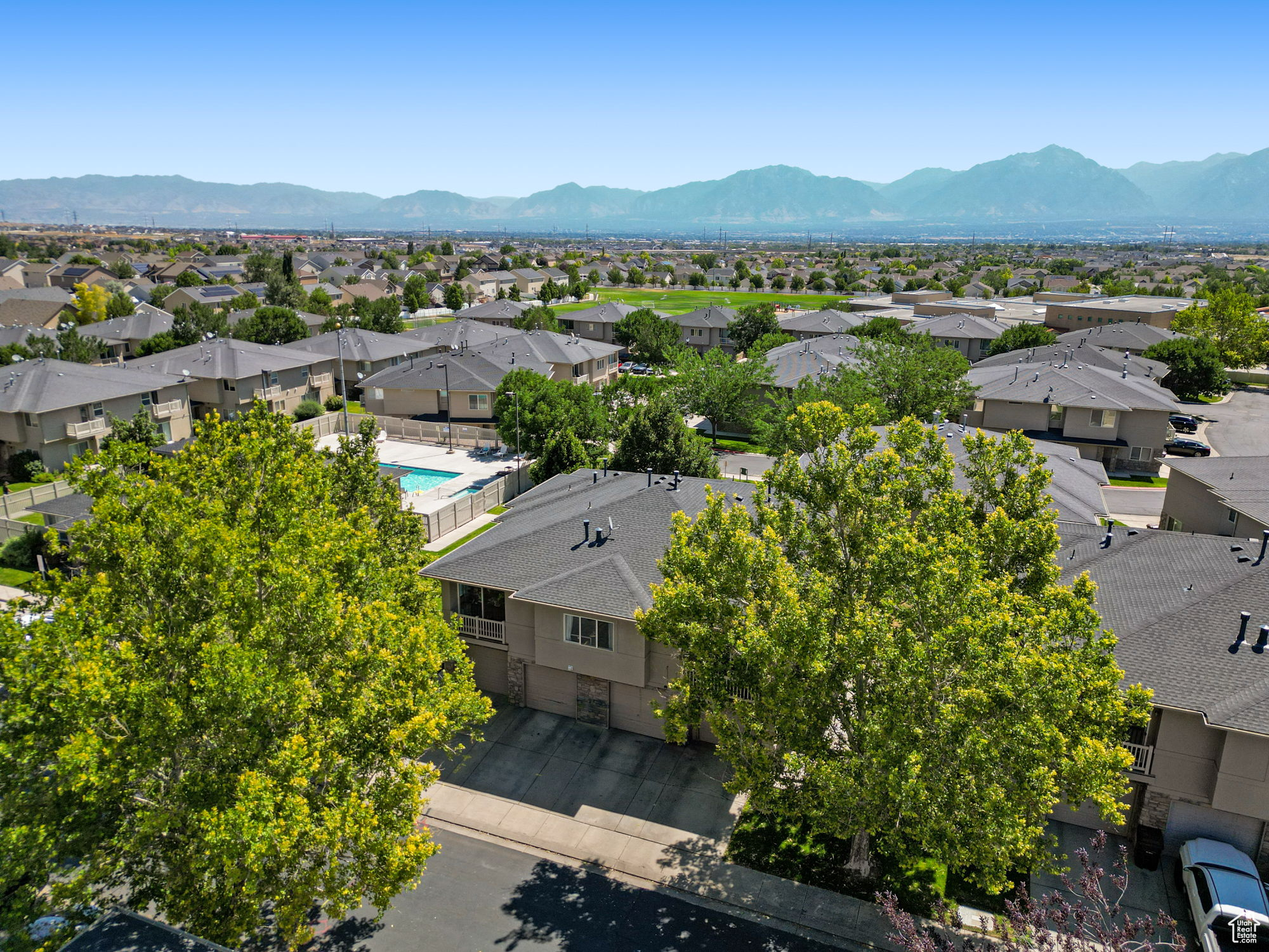 IVY SPRINGS - Residential