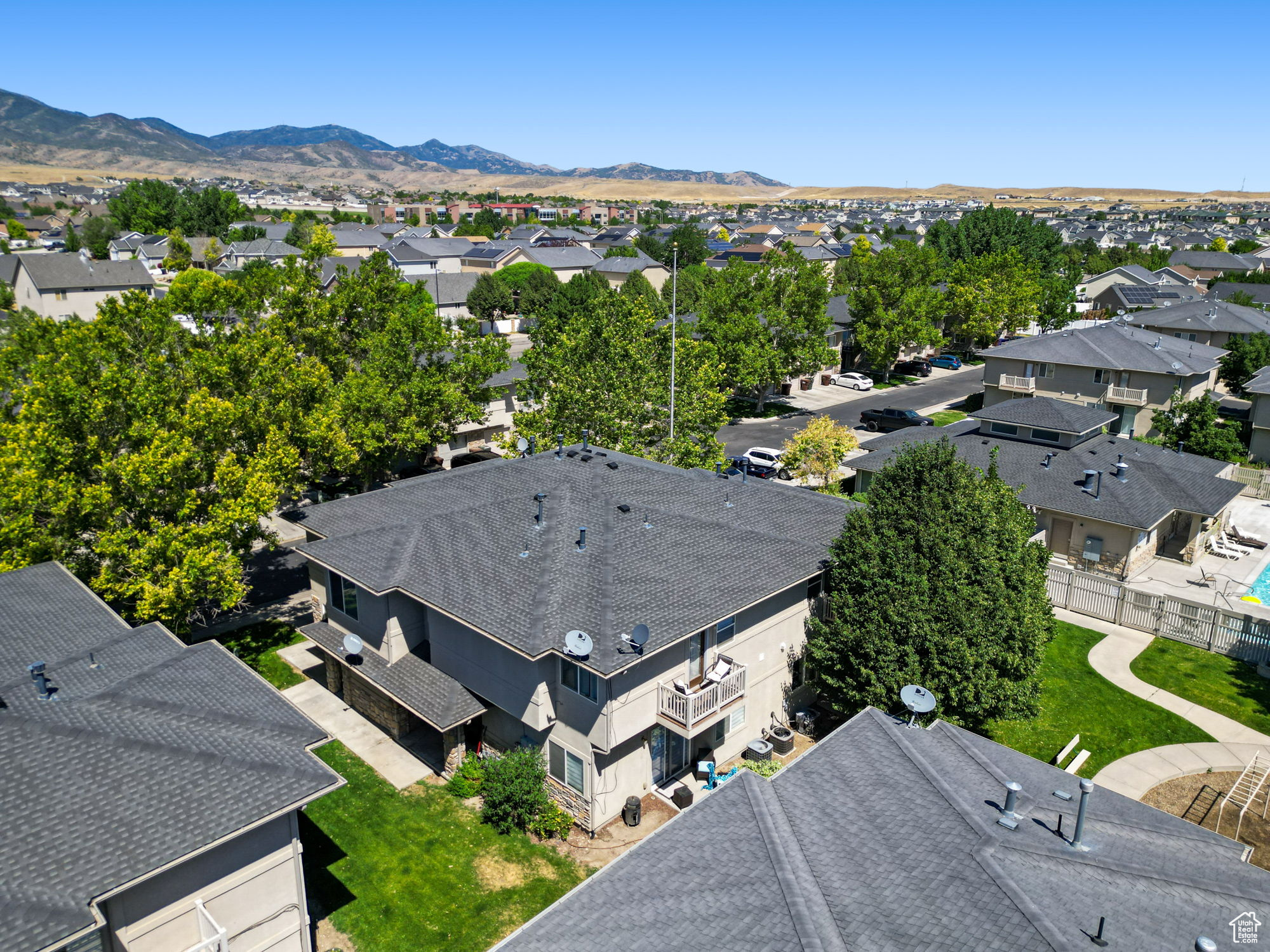 IVY SPRINGS - Residential