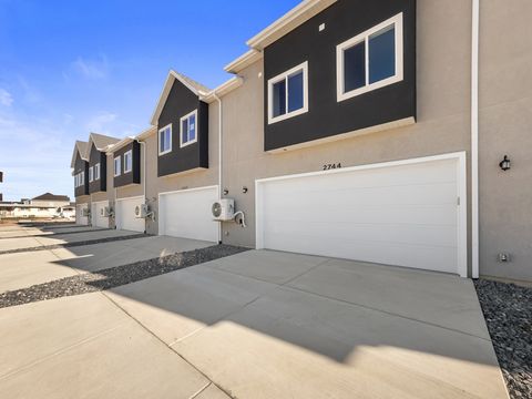 Tiny photo for 2744 S ALLISON WAY #211, Syracuse, UT 84075 (MLS # 2120366)
