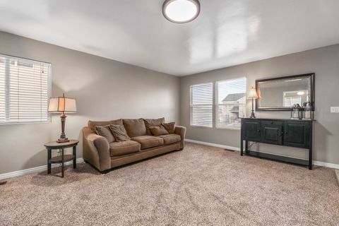 Tiny photo for 8224 S OAK VISTA DR, West Jordan, UT 84081 (MLS # 2125102)
