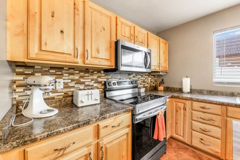 Tiny photo for 8224 S OAK VISTA DR, West Jordan, UT 84081 (MLS # 2125102)