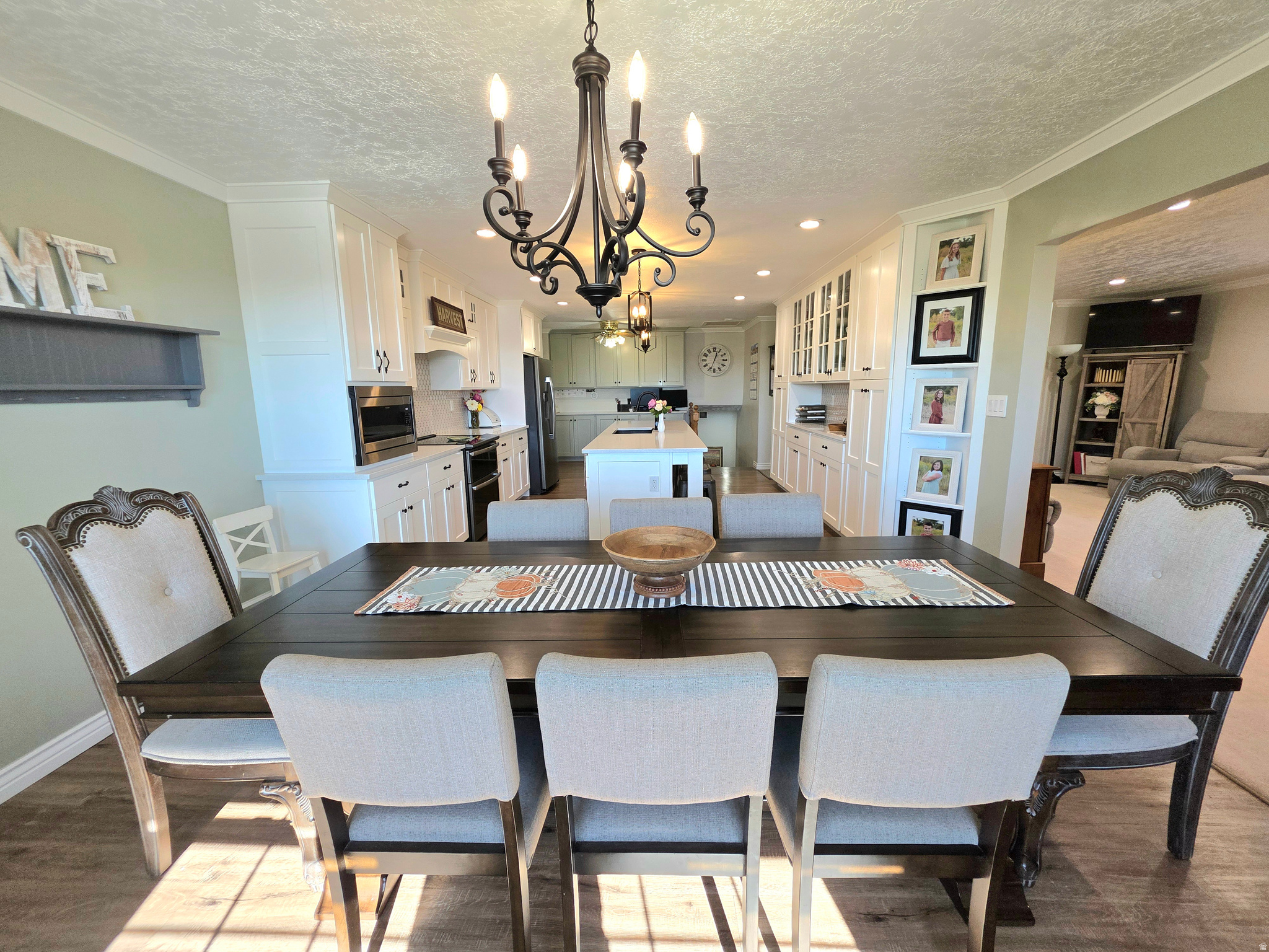 PARK CREST - Residential