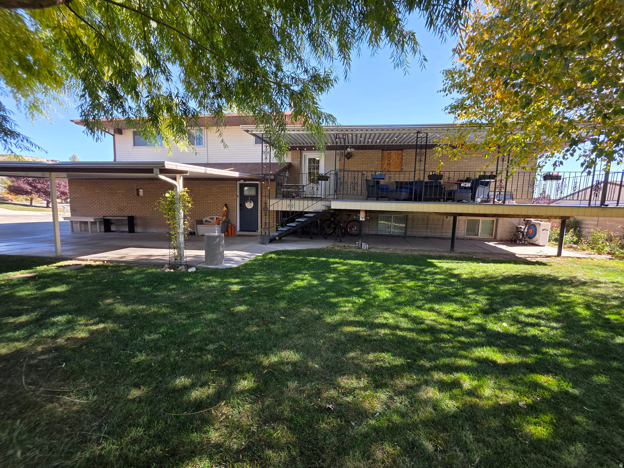 PARK CREST - Residential