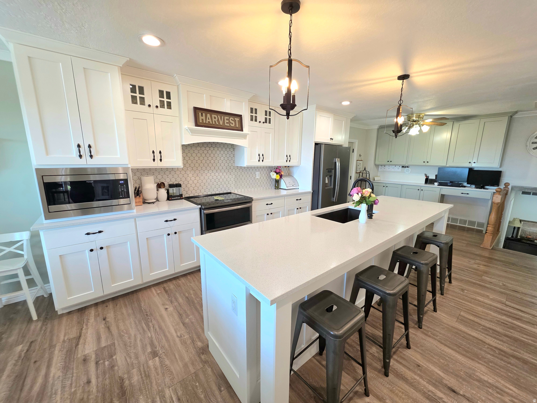 PARK CREST - Residential