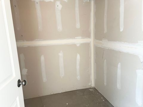 Tiny photo for 9587 N 4500 W, Cedar Hills, UT 84062 (MLS # 2114959)