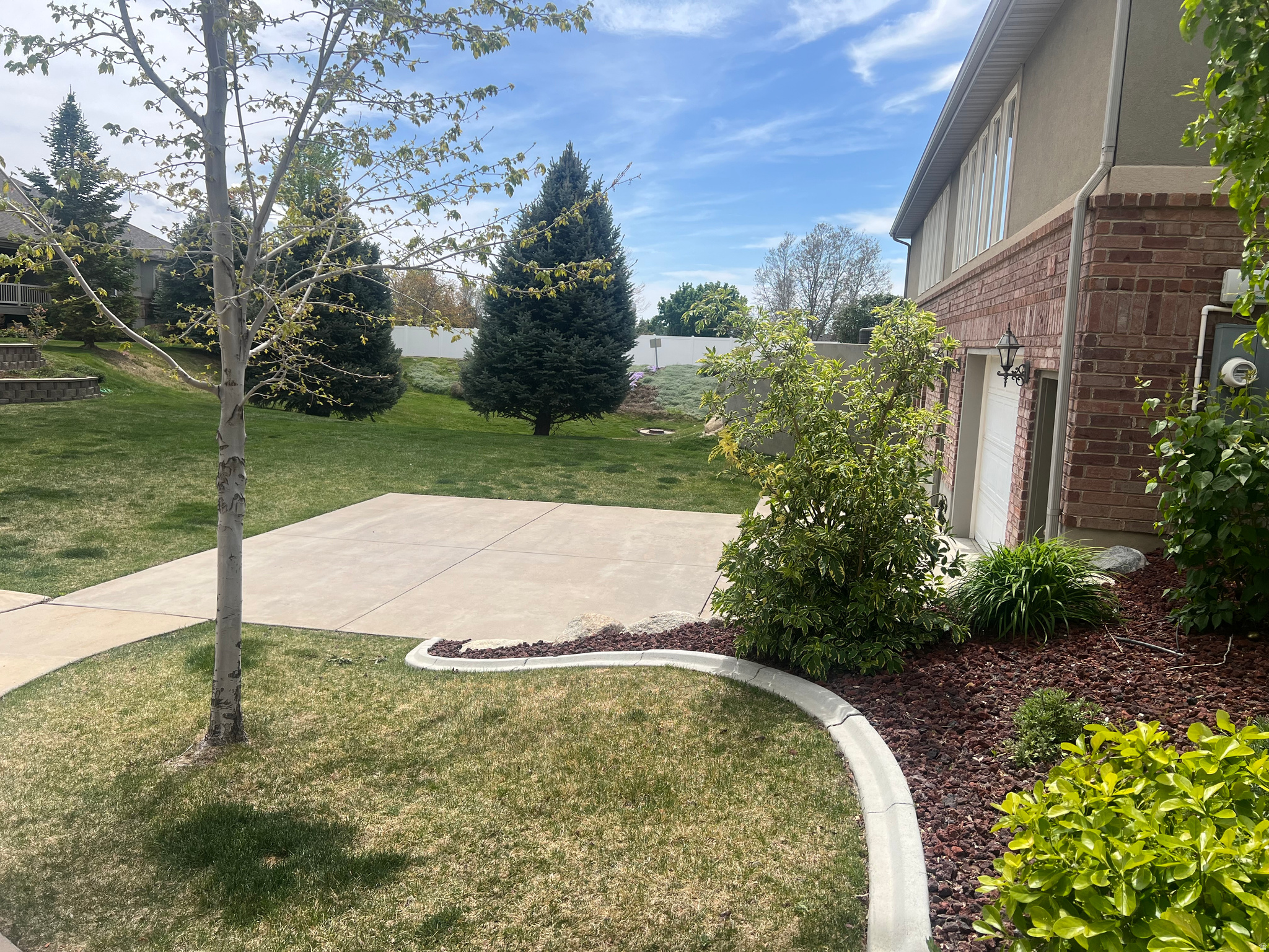 BRIDGESTONE - Residential