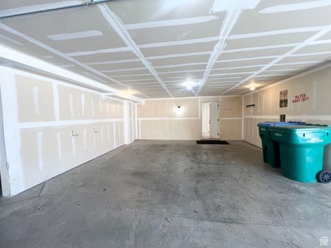 Tiny photo for 9587 N 4500 W, Cedar Hills, UT 84062 (MLS # 2114959)