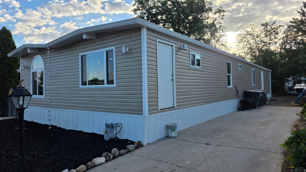 Photo of 8949 S RELIANCE DR W, Sandy, UT 84070 (MLS # 2171312)