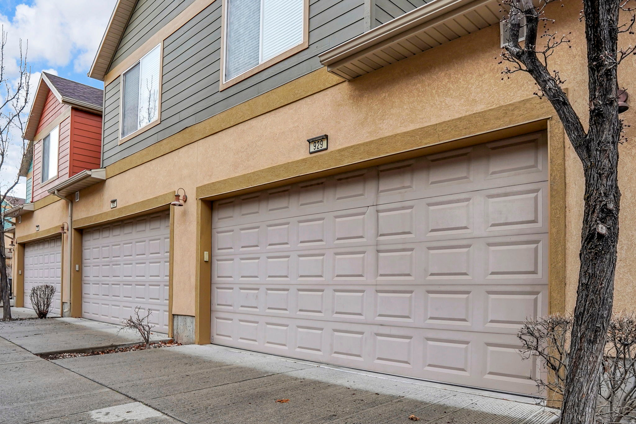 FARMINGTON CROSSING - Residential