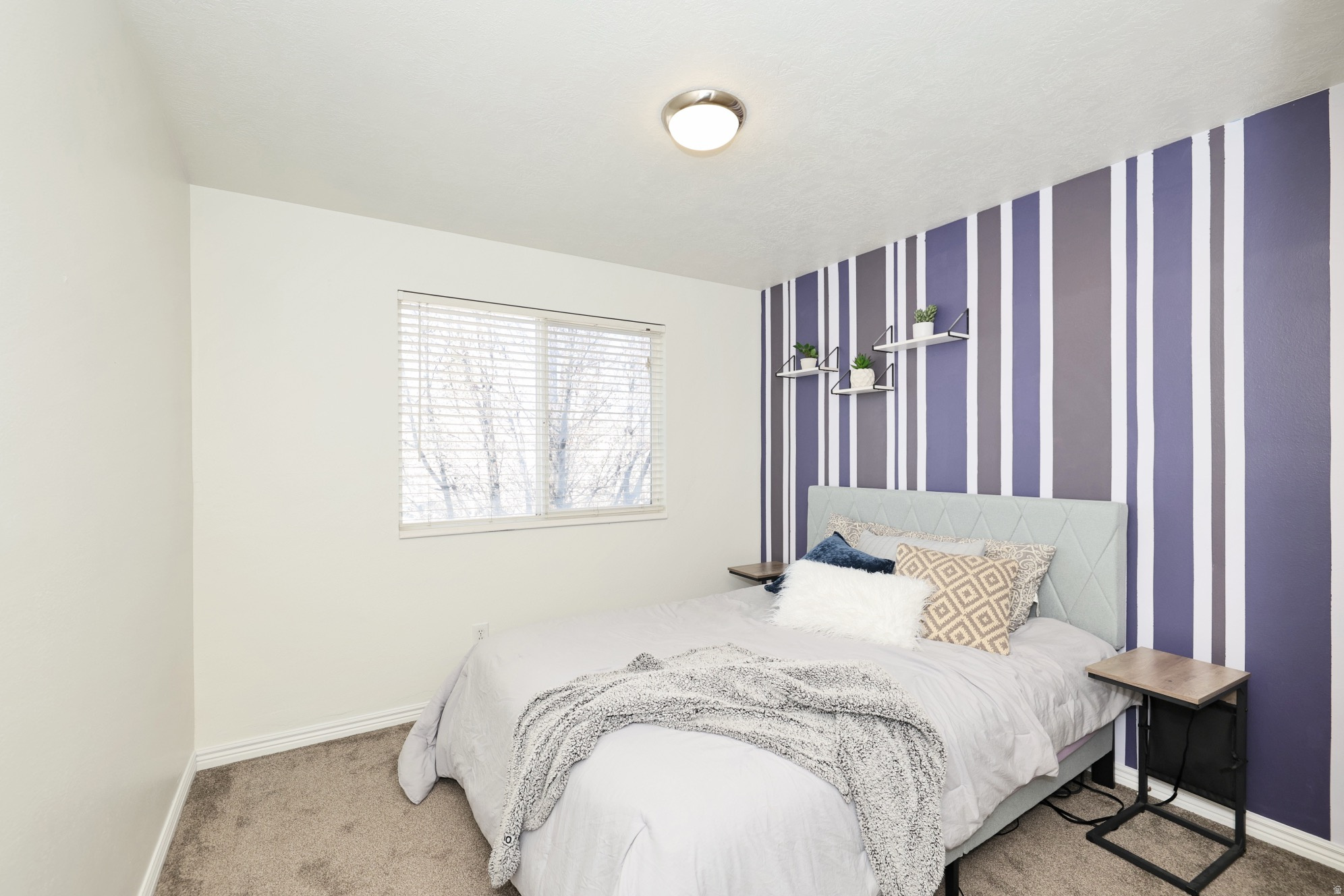 WESTERN SPRINGS - Residential