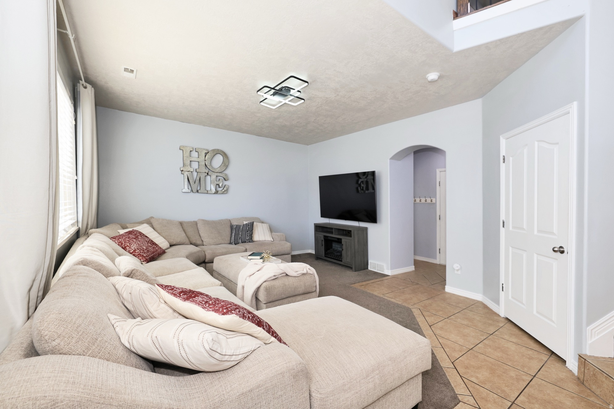 WESTERN SPRINGS - Residential