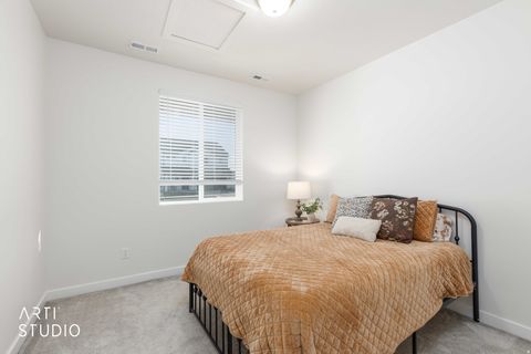 Tiny photo for 2608 W 2960 S, Syracuse, UT 84075 (MLS # 2147188)