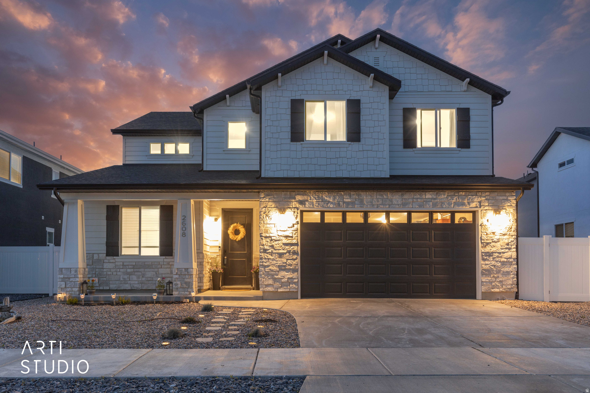 CREEKSIDE - Residential