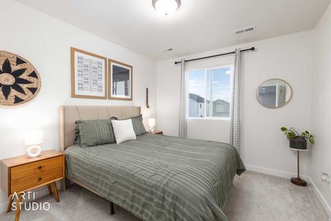 Tiny photo for 2608 W 2960 S, Syracuse, UT 84075 (MLS # 2147188)