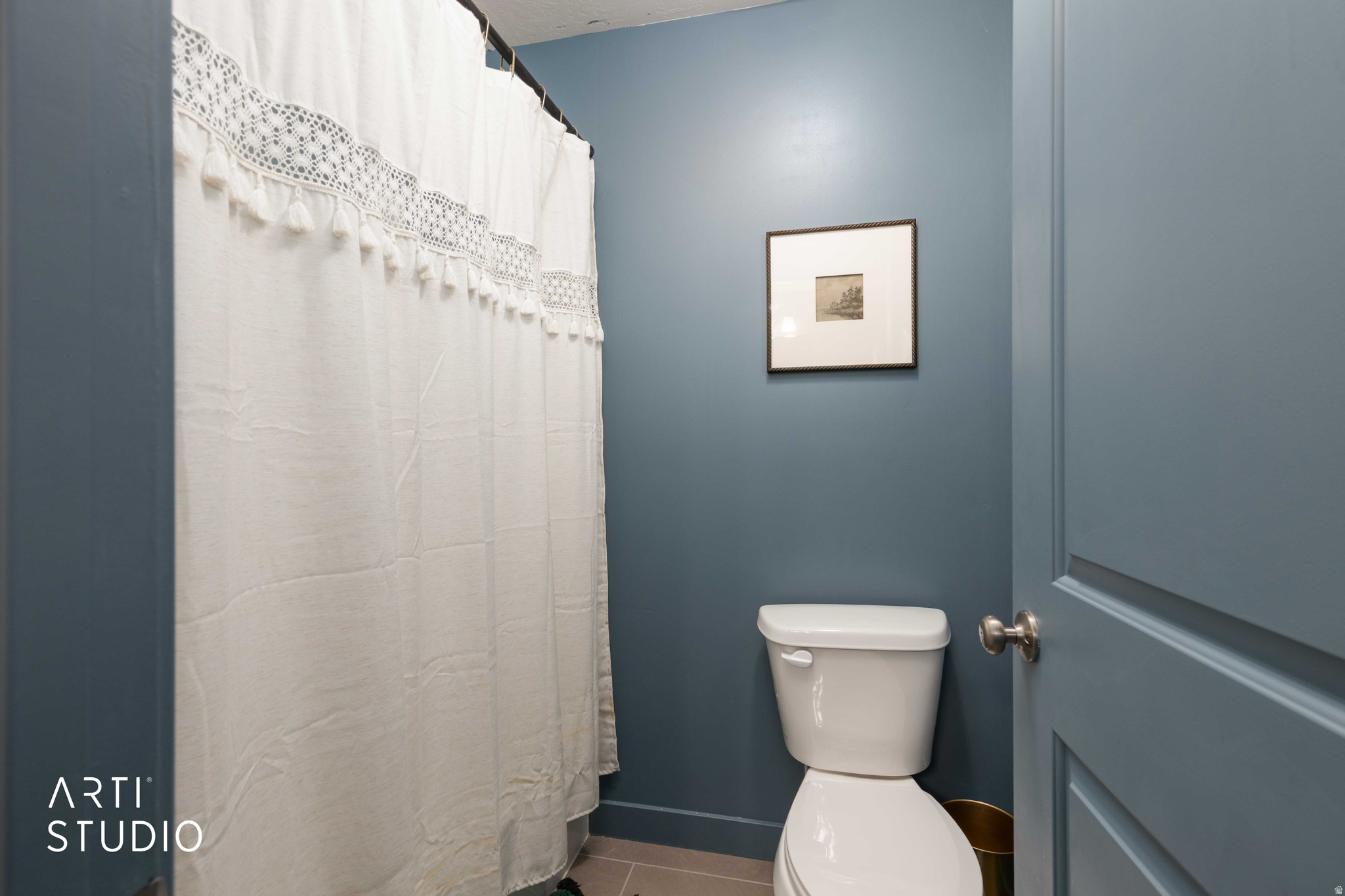 CREEKSIDE - Residential