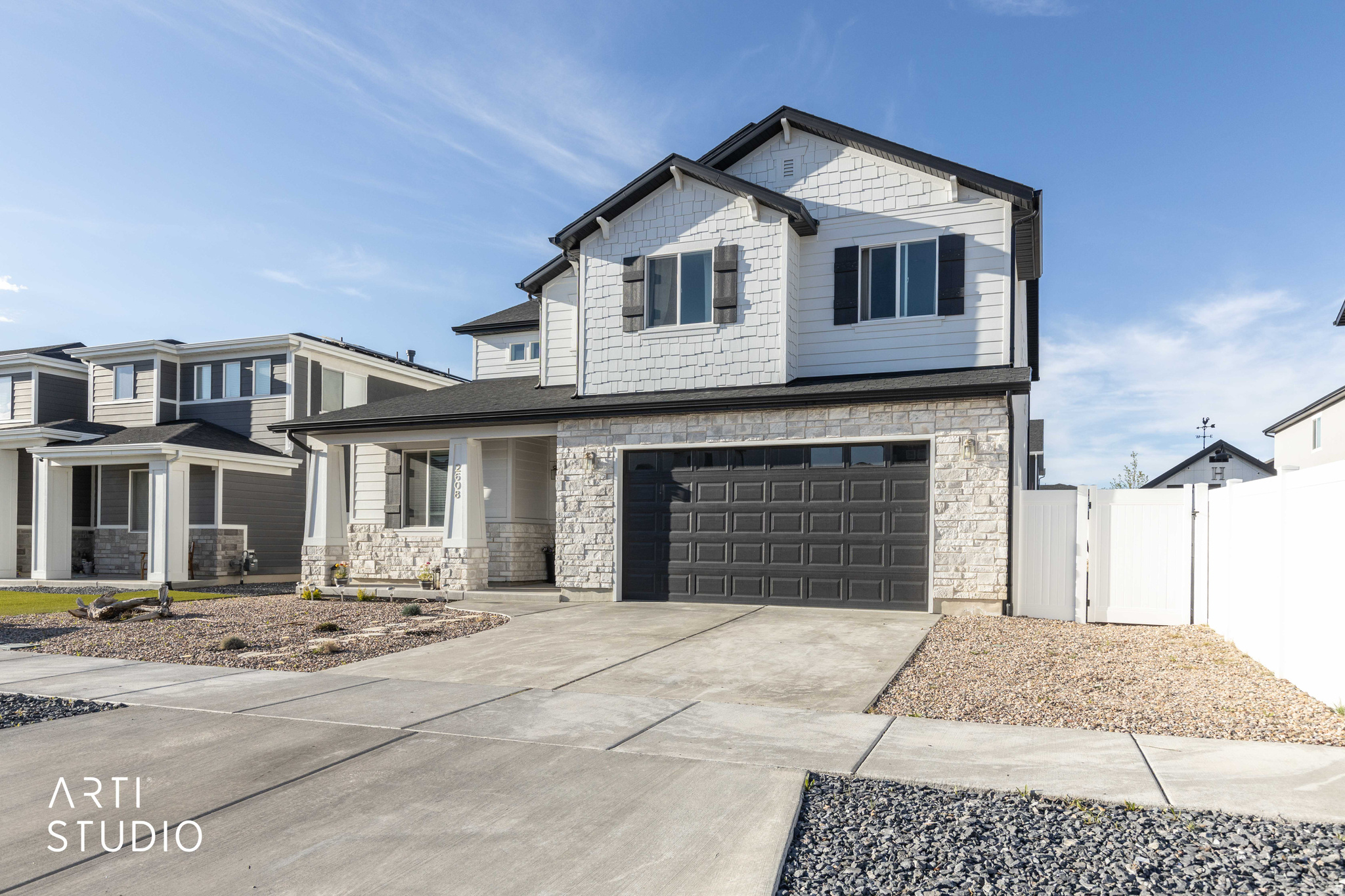 CREEKSIDE - Residential