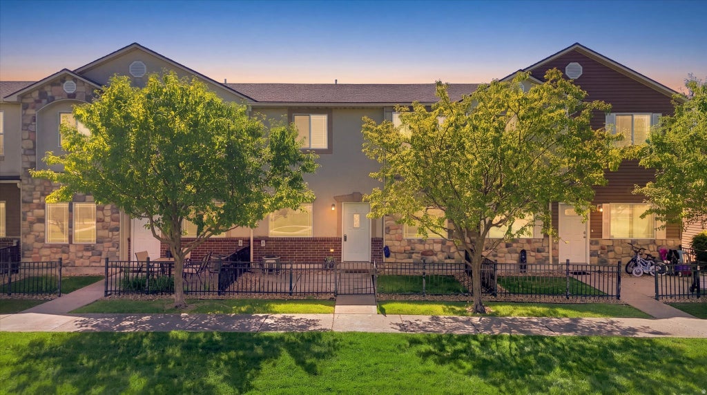 Photo of 471 W 1490 N #104, Logan, UT 84341 (MLS # 2183821)