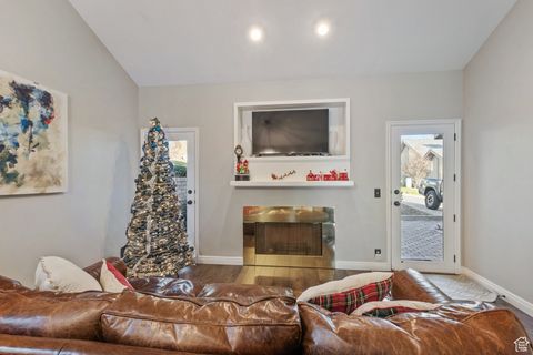 Tiny photo for 819 N JUNIPERPOINT DR, Salt Lake City, UT 84103 (MLS # 2076658)