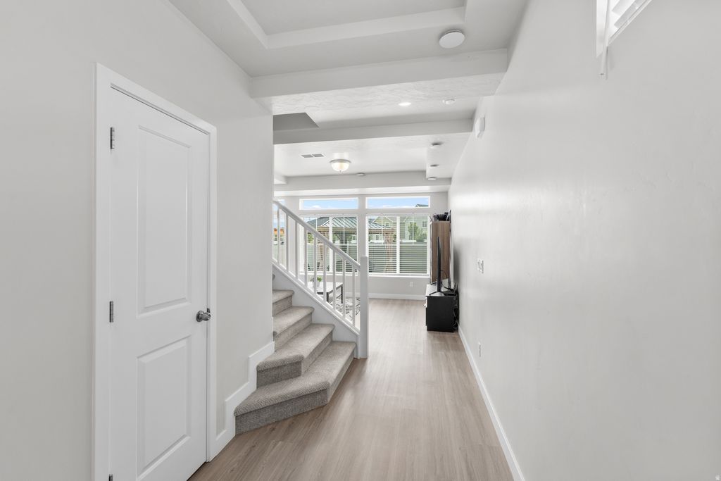 Photo of 41 E BRUSHY CANYON ST S, Saratoga Springs, UT 84045 (MLS # 2160134)
