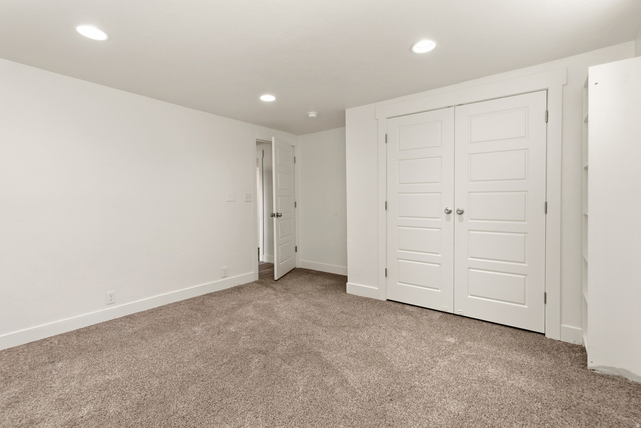 CRESTWOOD SUB - Residential