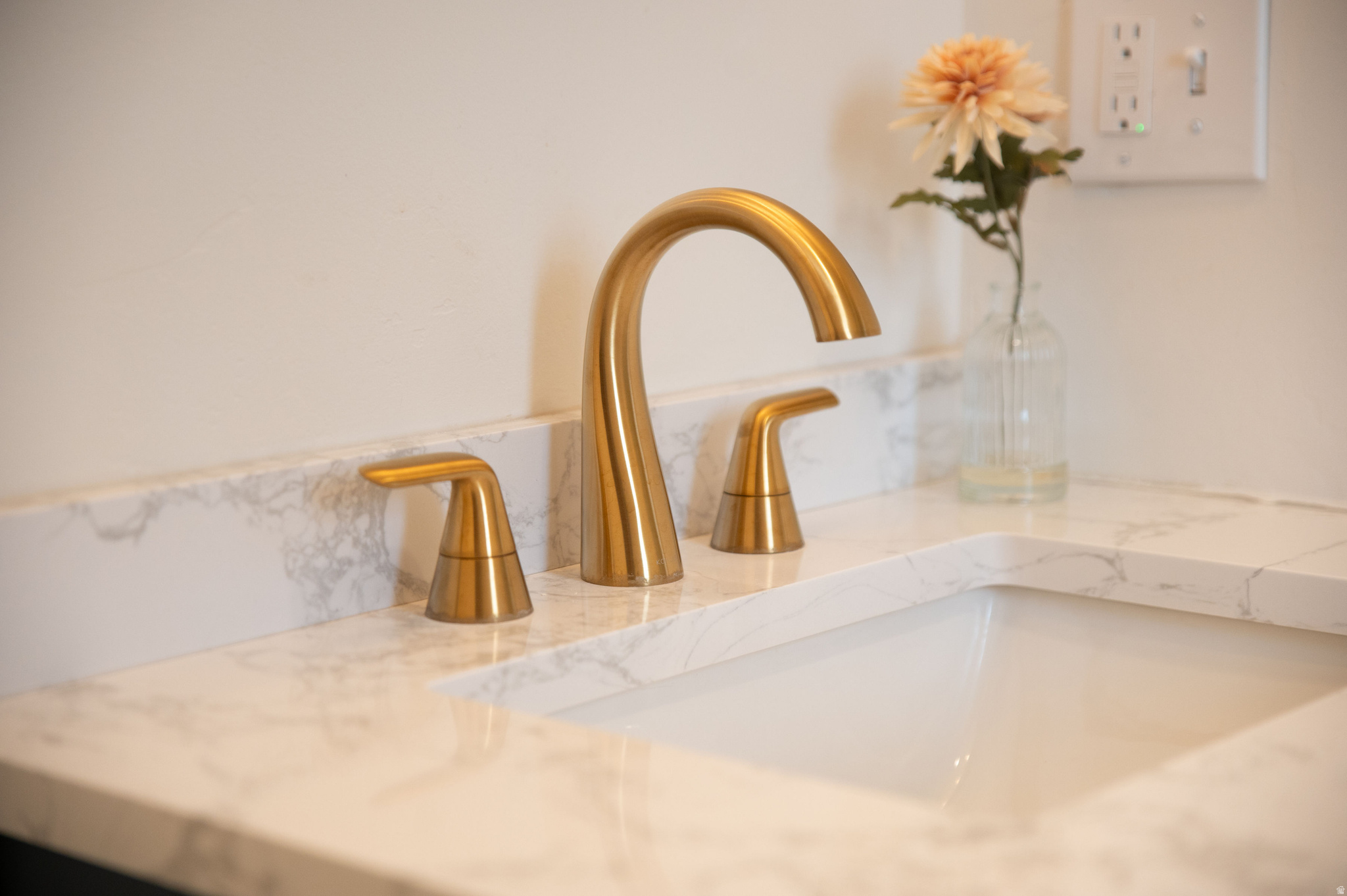 CRESTWOOD SUB - Residential