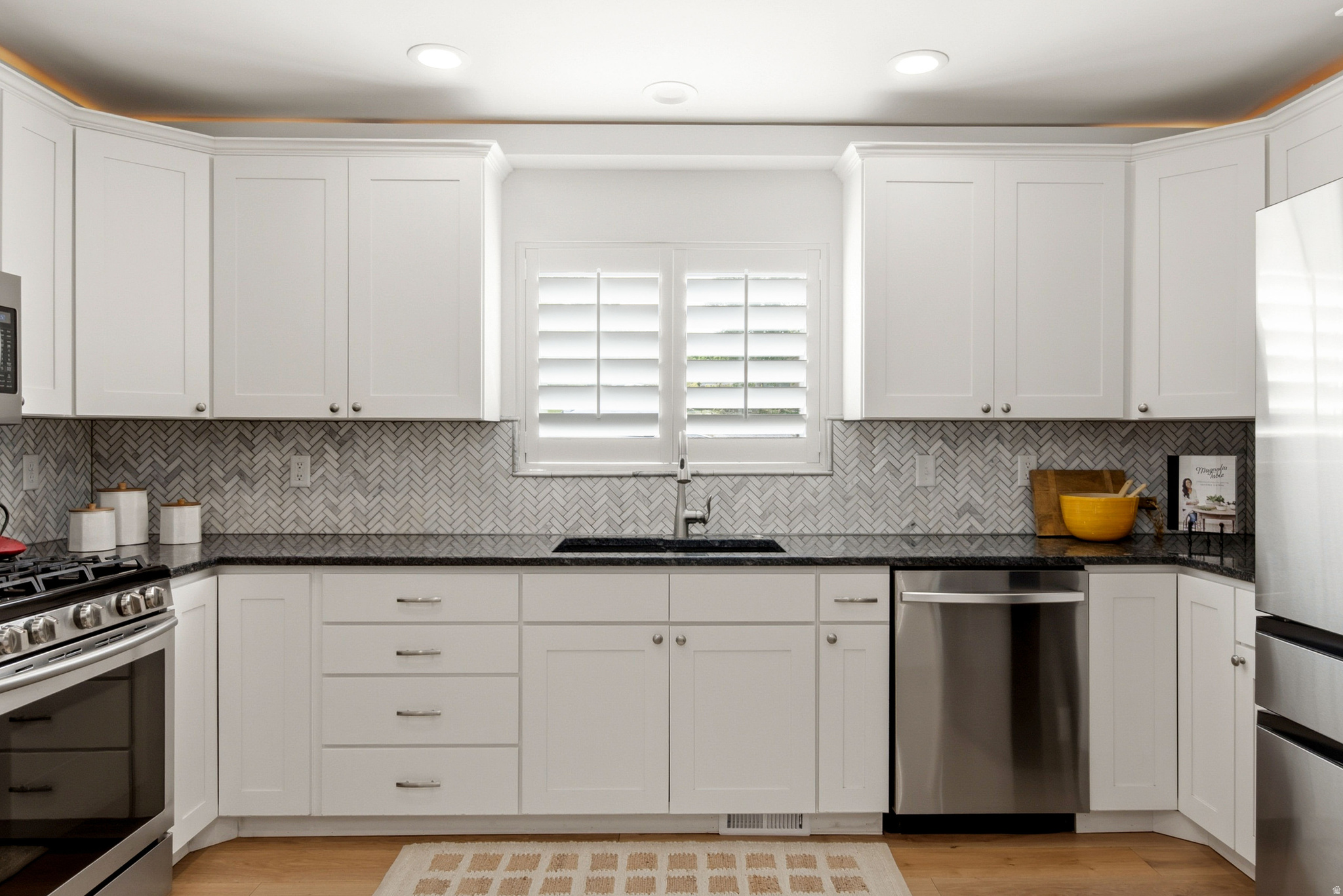 CRESTWOOD SUB - Residential