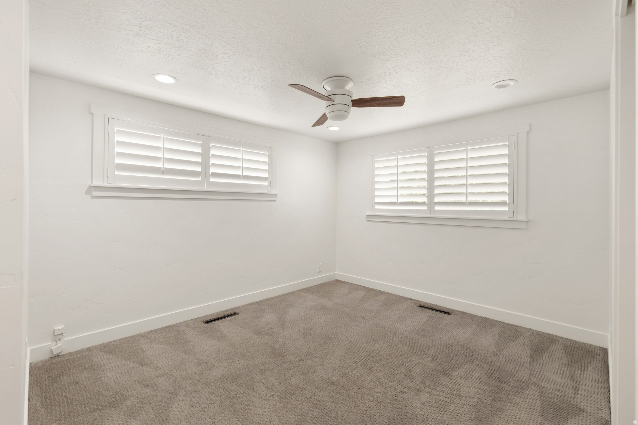 CRESTWOOD SUB - Residential