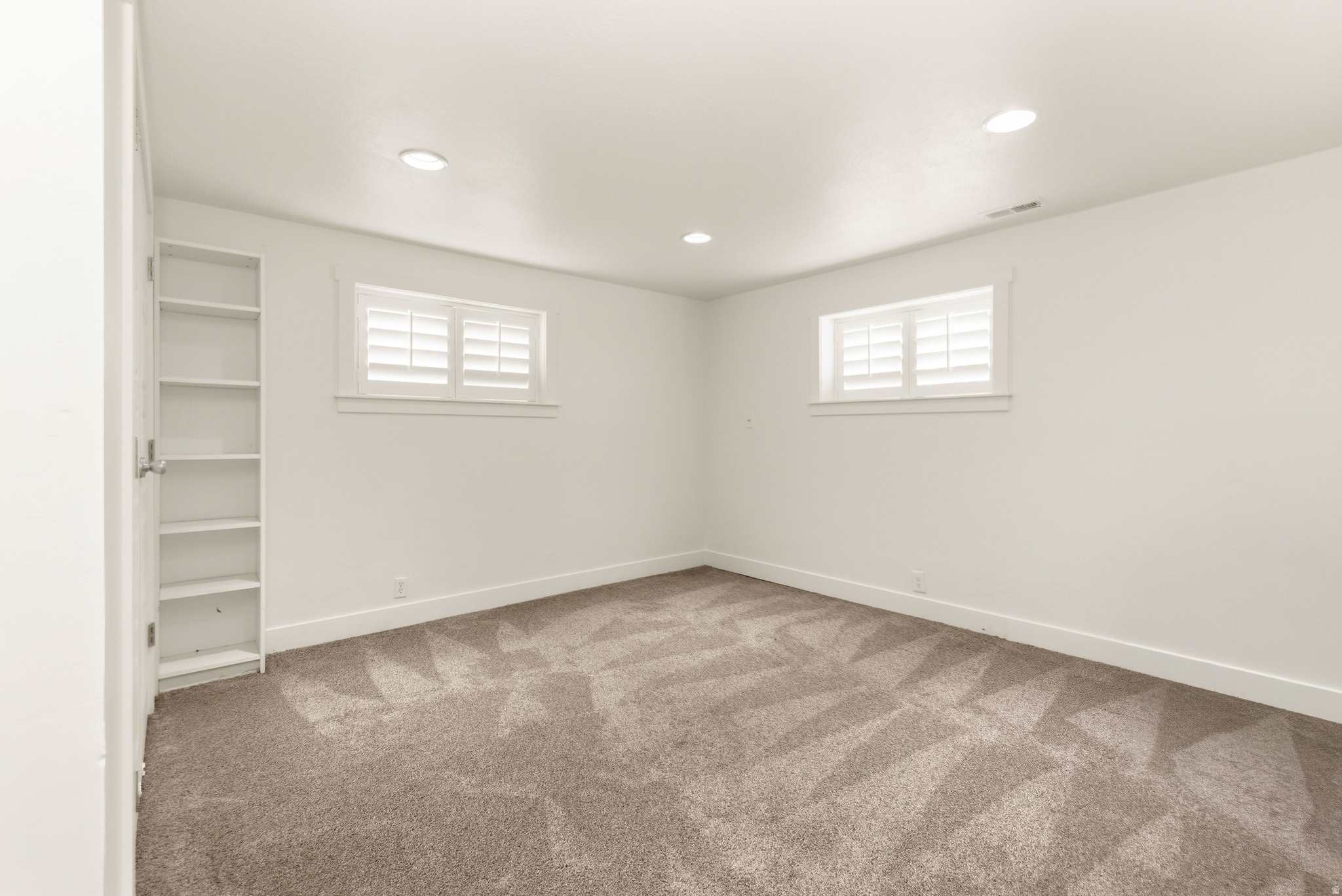 CRESTWOOD SUB - Residential