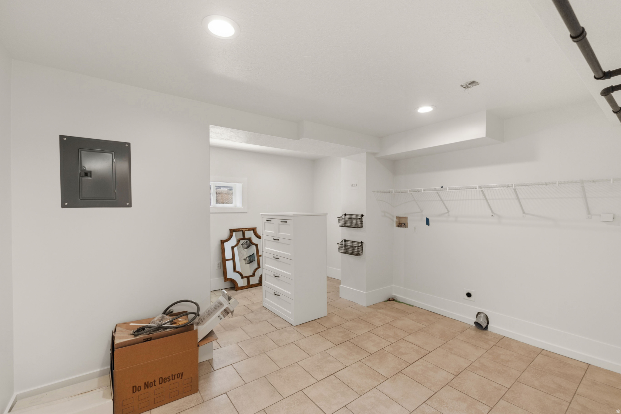 CRESTWOOD SUB - Residential