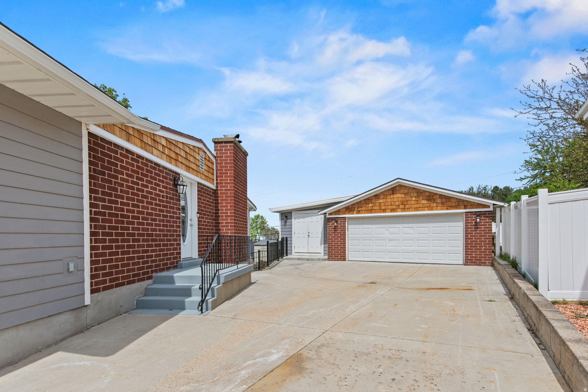 CRESTWOOD SUB - Residential