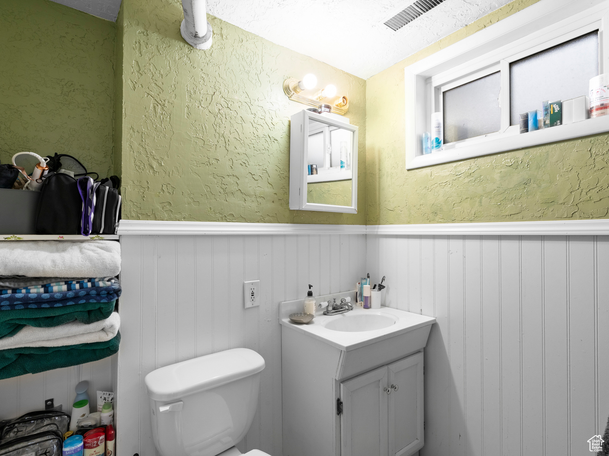 360 S 400, American Fork, Utah image 19