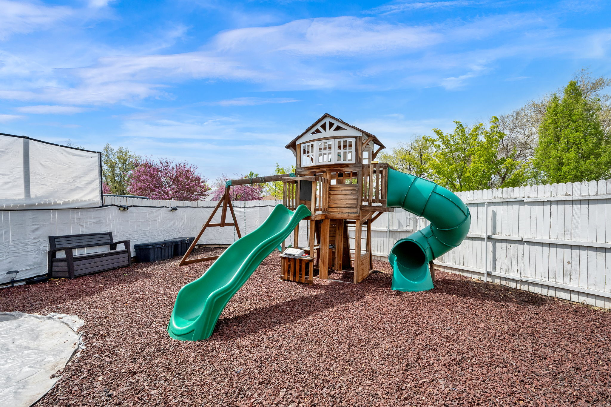 OAKRIDGE ACRES - Residential