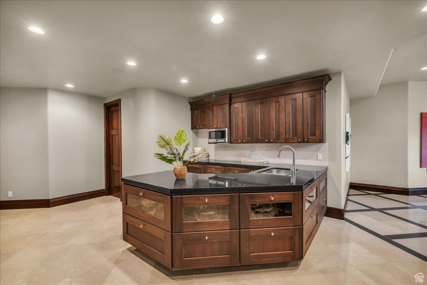 LEDGES OF ST GEORGE - Residential