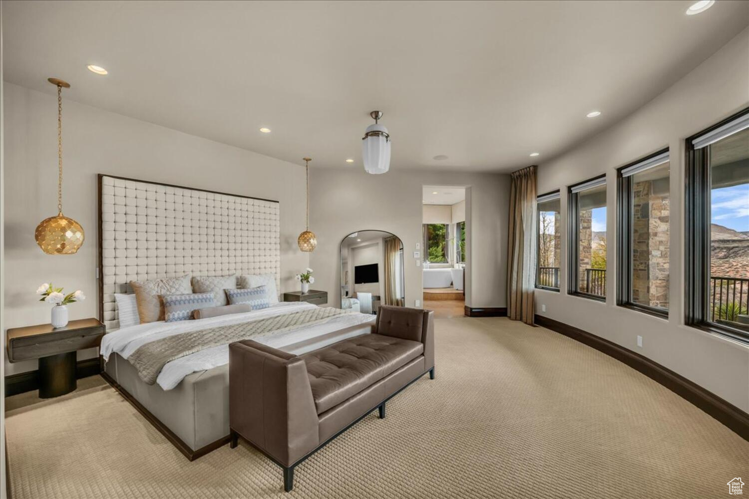 LEDGES OF ST GEORGE - Residential