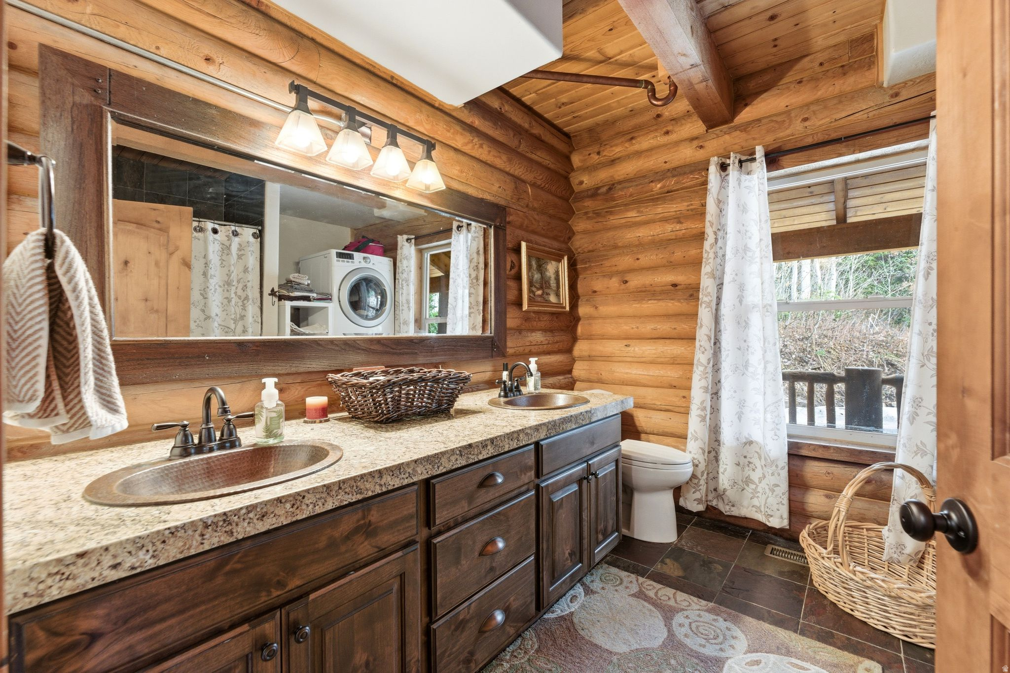 PINE MOUNTAIN - Residential