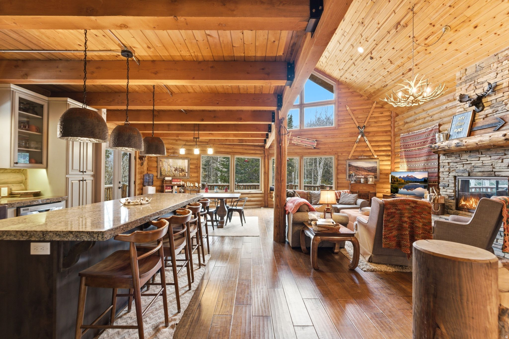 PINE MOUNTAIN - Residential