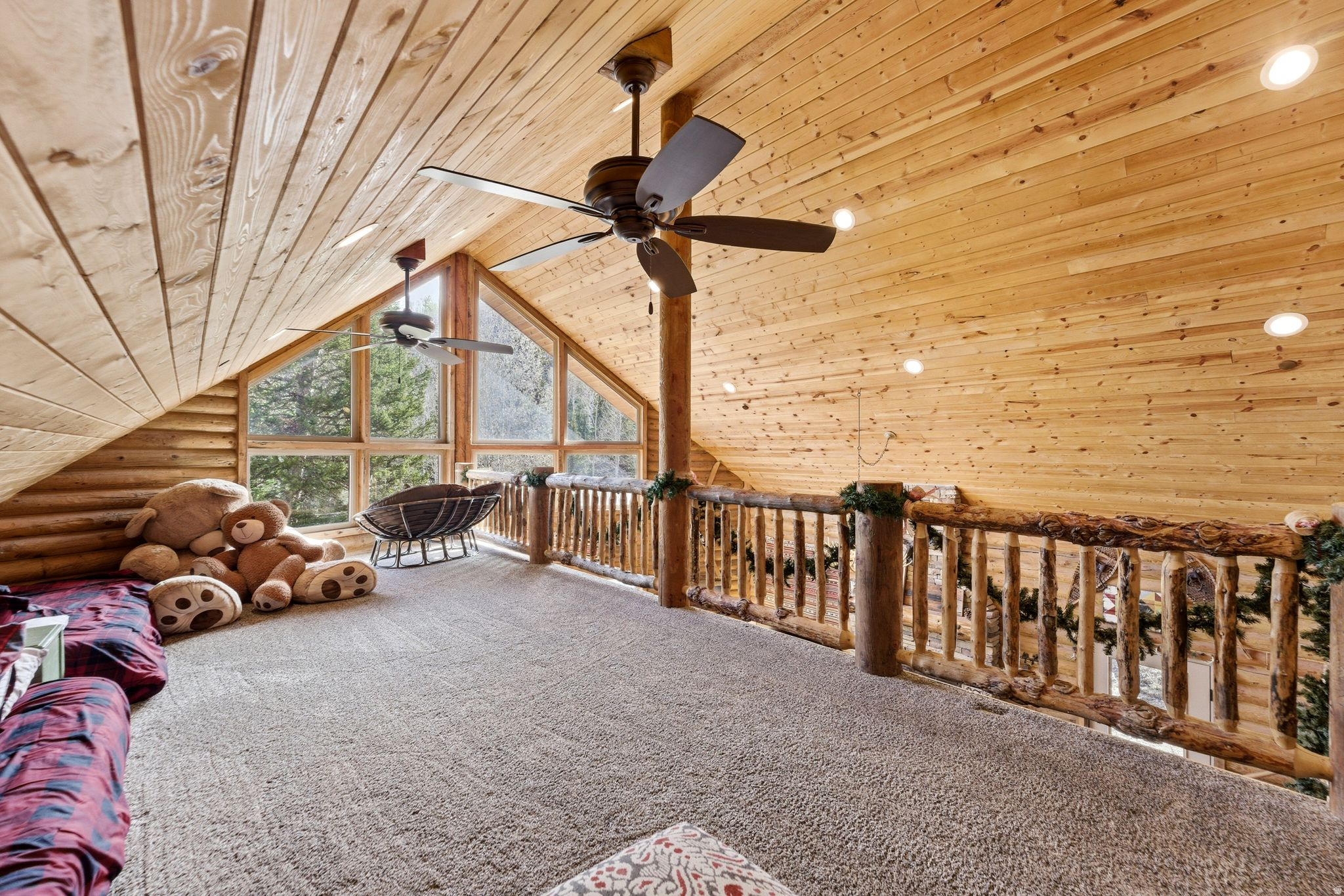 PINE MOUNTAIN - Residential