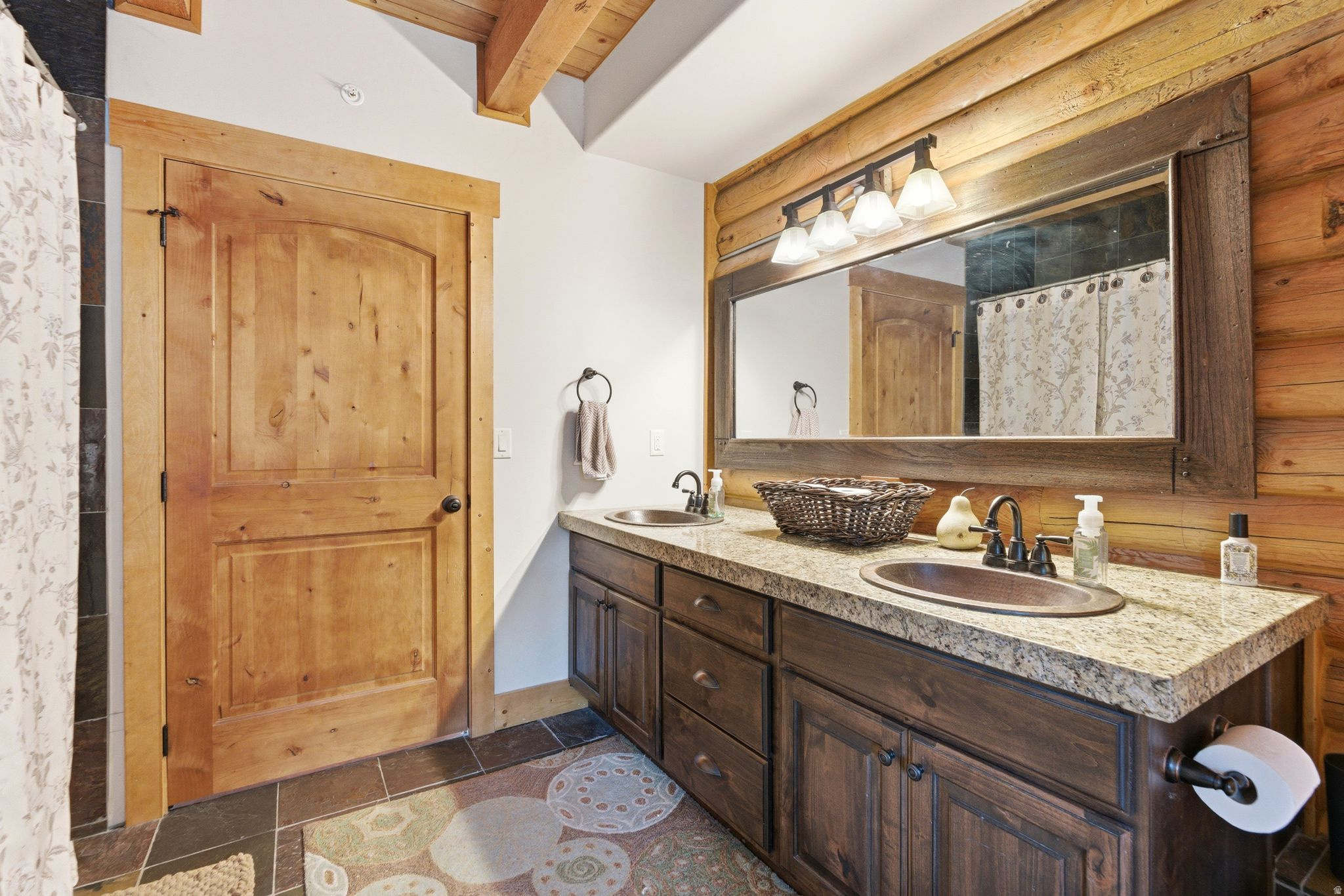 PINE MOUNTAIN - Residential