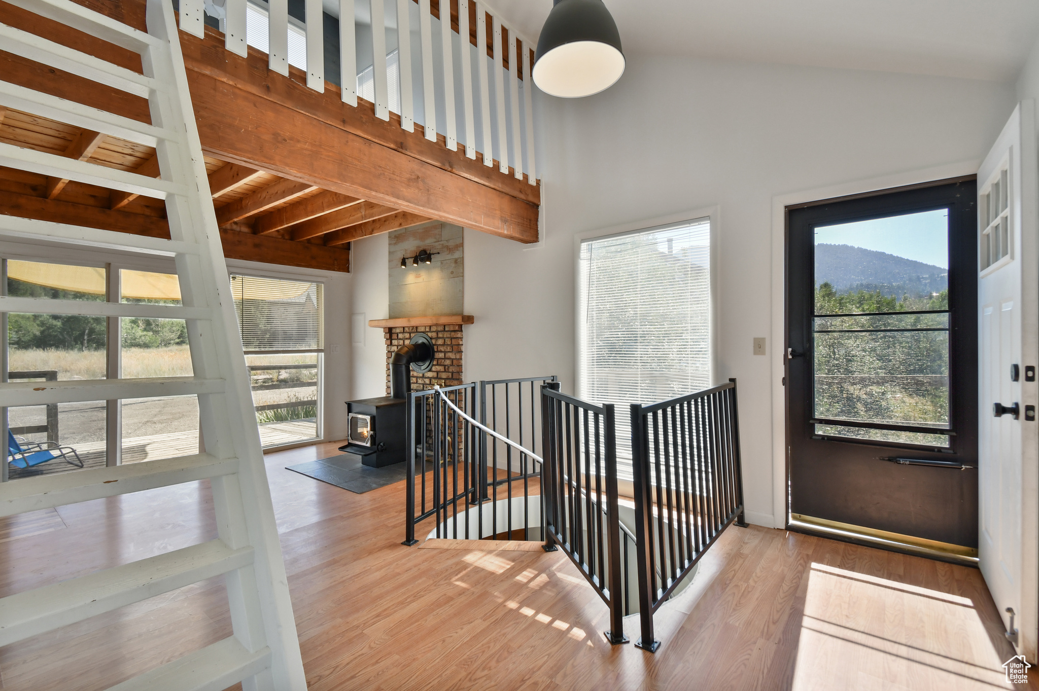 4553 BALSAM DR