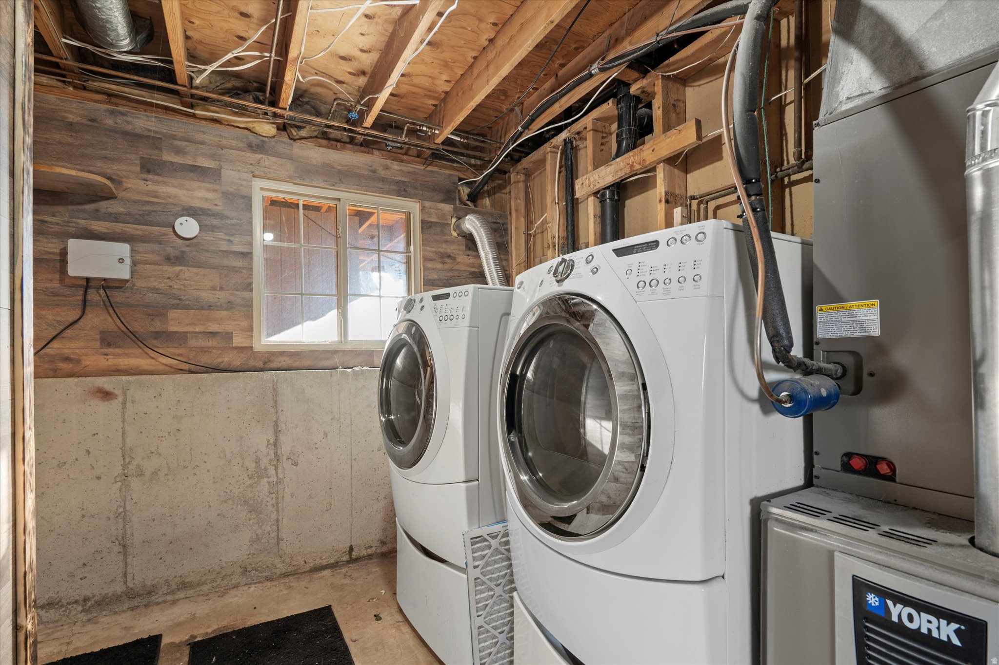 BRIMHALL ESTATES - Residential