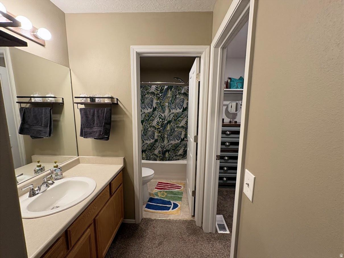 PICKET LANE - Residential