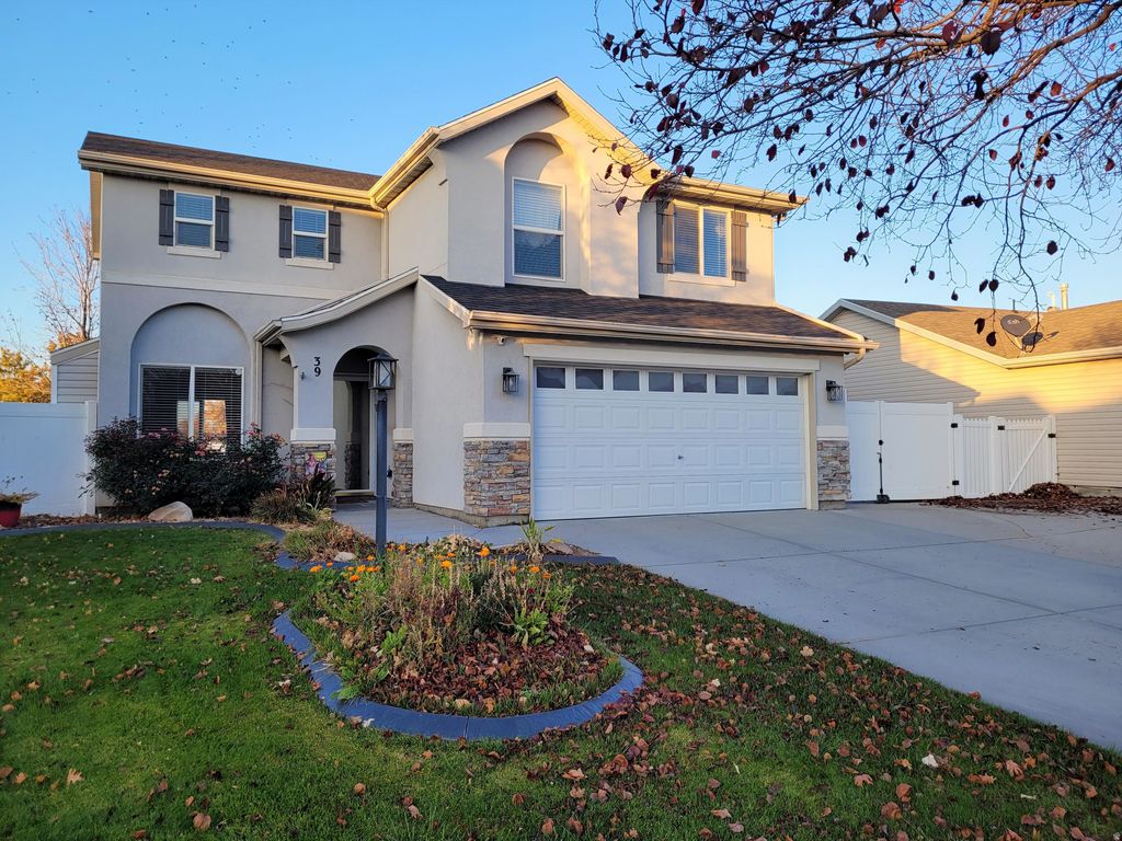 Photo of 39 E STRASBOURG LN #221, Stansbury Park, UT 84074 (MLS # 2125316)