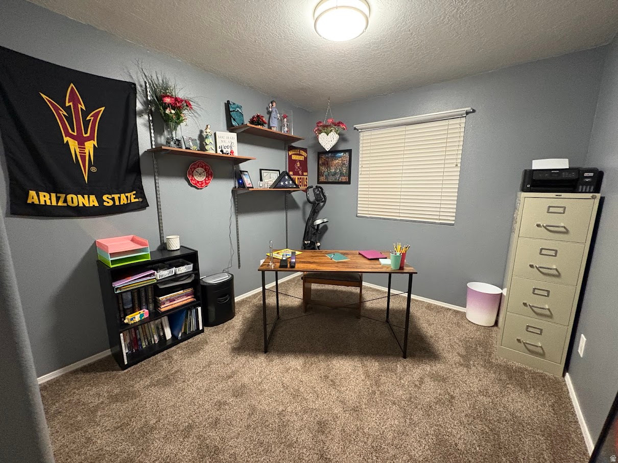 PICKET LANE - Residential